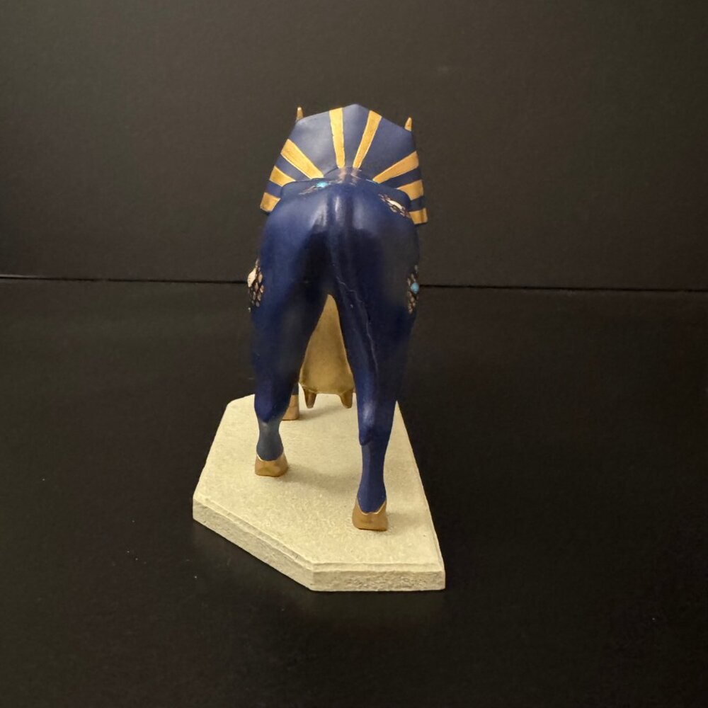 Cow Parade "Tutancowmon" Cow Resin Figurine #9126 Vintage 2000 Limited Edition - Picture 5 of 13
